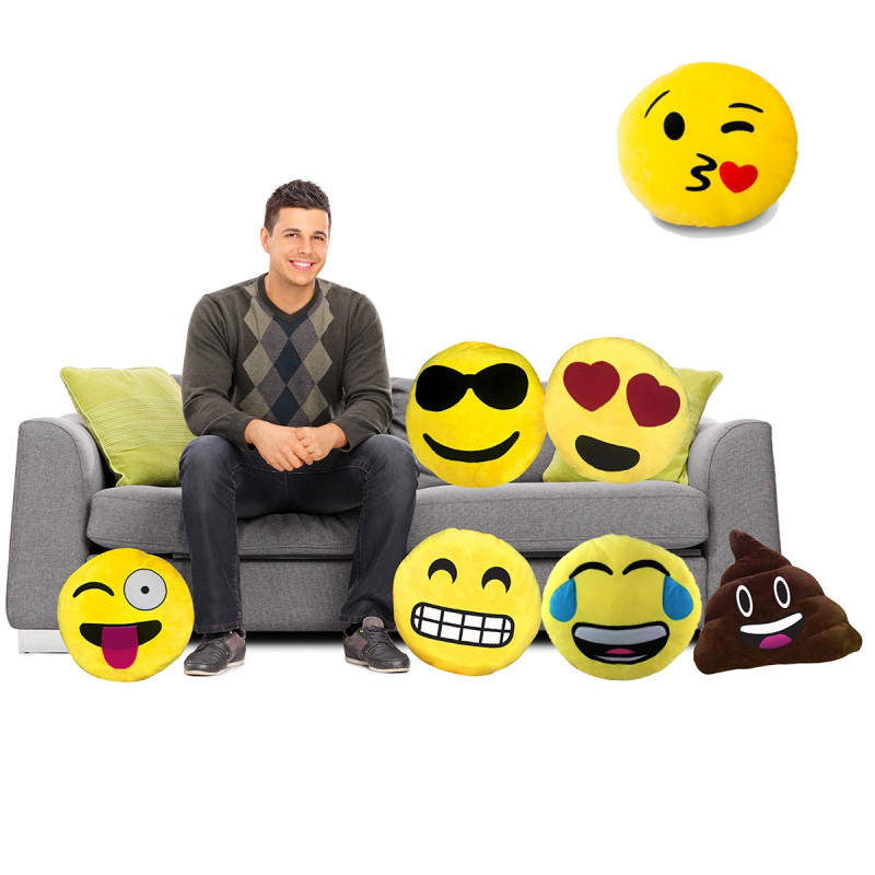 Coussin Emoji En Forme De Smiley Differents Modeles Sur Cadeaux Et Anniversaire